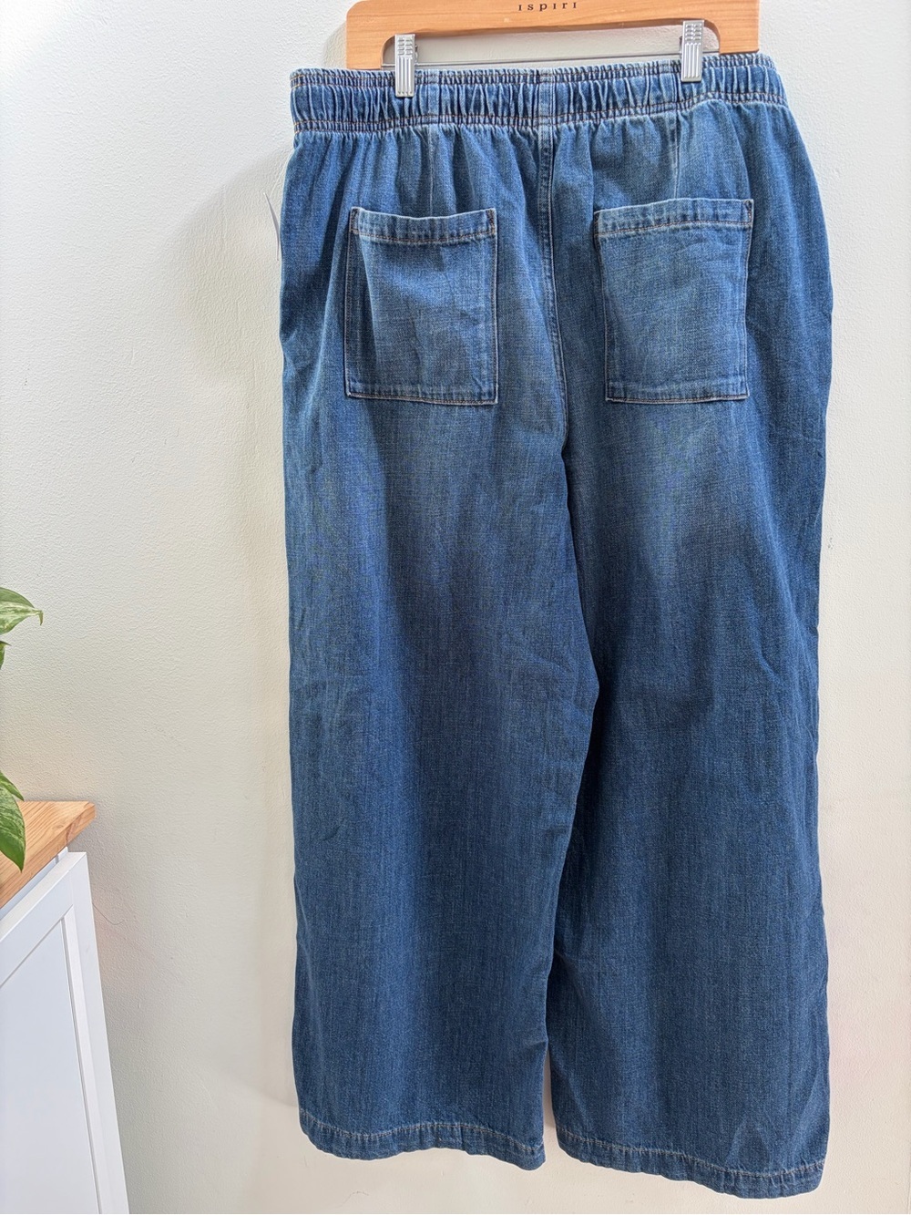 NWT GAP HIGH RISE WIDE LEG JEANS - Picture 7 of 7